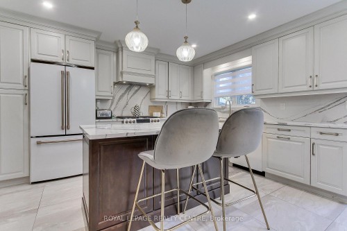 3102 Nawbrook Road, Mississauga, ON 