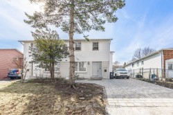 A(Upper-54 Tuscarora Drive  Toronto, ON M2H 2K3