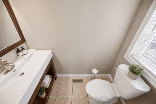5035 Bidwell Common, Burlington, ON - Indoor