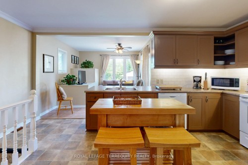 92 Eileen Avenue, Toronto, ON 