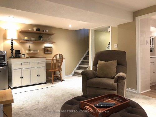 92 Eileen Avenue, Toronto, ON 