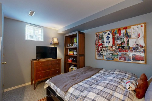 92 Eileen Avenue, Toronto, ON 