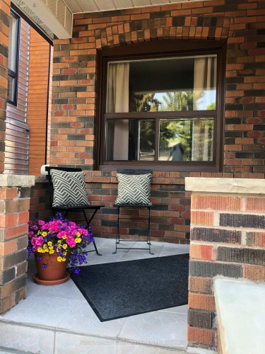 92 Eileen Avenue, Toronto, ON 