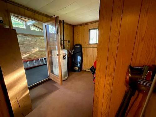 111 Lakeview Road E, Otter Lake, MB 