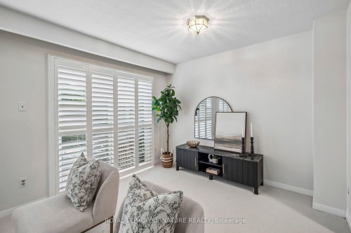 13-5 Michael Boulevard, Whitby, ON 