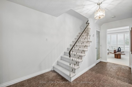 13-5 Michael Boulevard, Whitby, ON 