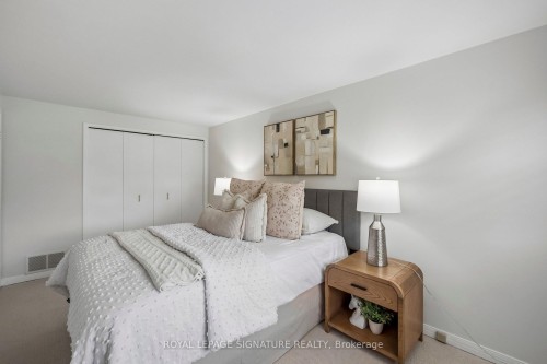 13-5 Michael Boulevard, Whitby, ON 