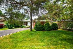198 BARTLEY BULL PARKWAY Brampton, ON L6W 2K7