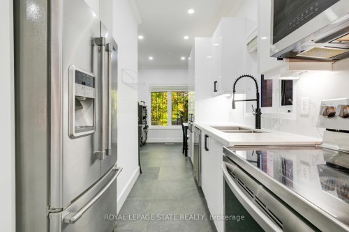 33 Panorama Way, Hamilton, ON 
