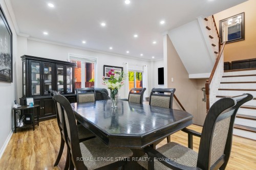 33 Panorama Way, Hamilton, ON 