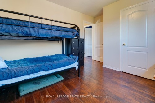33 Panorama Way, Hamilton, ON 