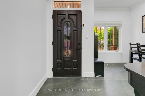 33 Panorama Way, Hamilton, ON 