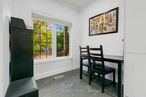 33 Panorama Way, Hamilton, ON 
