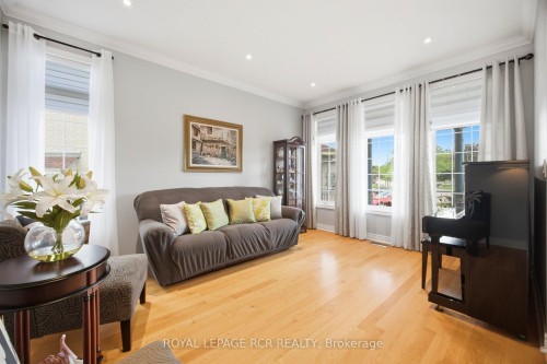 939 Brass Winds Place, Mississauga, ON 