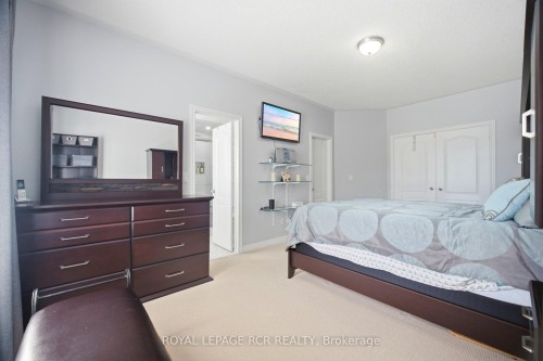 939 Brass Winds Place, Mississauga, ON 