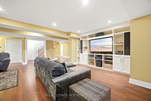 939 Brass Winds Place, Mississauga, ON 