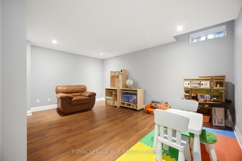 939 Brass Winds Place, Mississauga, ON 