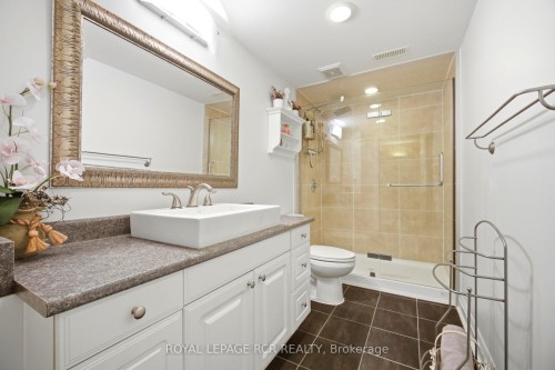 939 Brass Winds Place, Mississauga, ON 