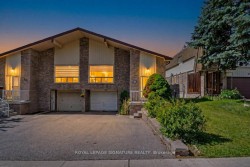 71 Yatesbury Road Toronto, ON M2H 1G1