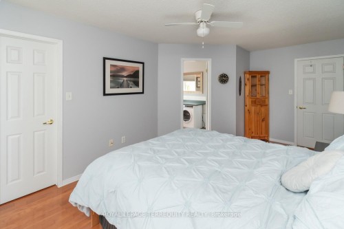 14 Hewitt Place, Barrie, ON - Indoor Photo Showing Bedroom