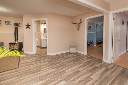 14 Hewitt Place, Barrie, ON - Indoor Photo Showing Other Room
