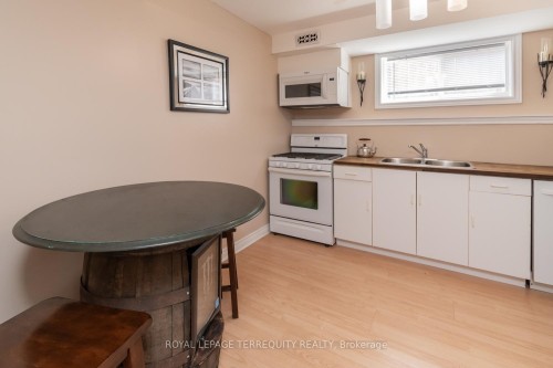 14 Hewitt Place, Barrie, ON - Indoor Photo Showing Kitchen With Double Sink