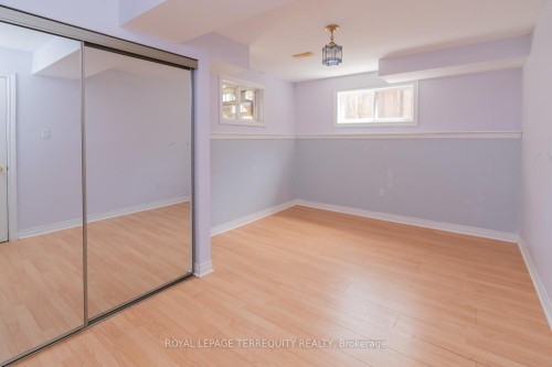 14 Hewitt Place, Barrie, ON - Indoor Photo Showing Other Room