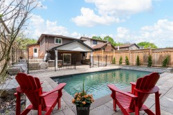 27 Bloomsbury Court  Hamilton, ON L9G 4L5