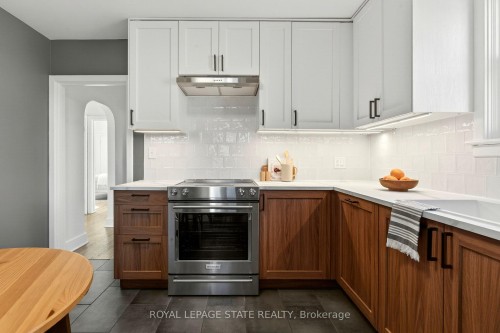 33 East 34Th Street, Hamilton, ON 