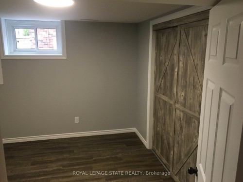 33 East 34Th Street, Hamilton, ON 