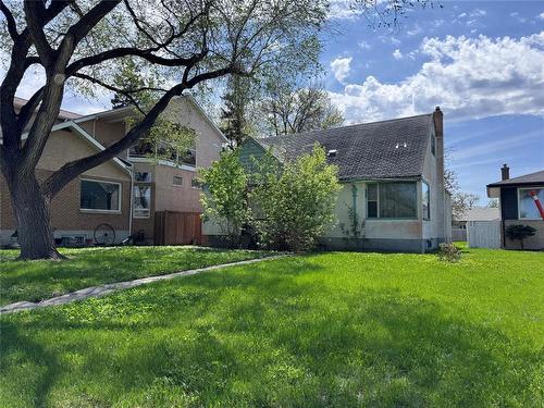 132 Fulham Avenue, Winnipeg, MB 