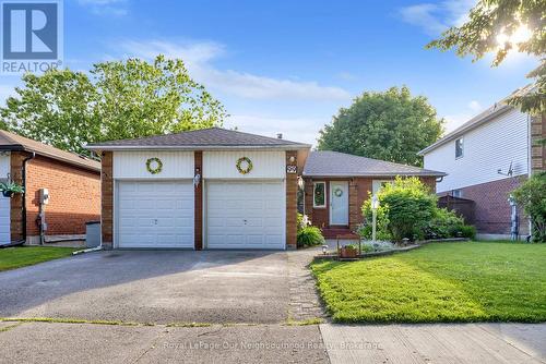 99 FOSTER CREEK DRIVE  Clarington (Newcastle), ON L1B 1G5