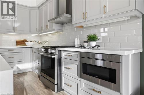 35 Midhurst Heights Unit# 1, Hamilton, ON 