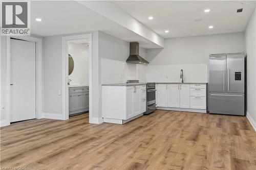 35 Midhurst Heights Unit# 1, Hamilton, ON 
