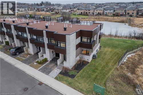 35 Midhurst Heights Unit# 1, Hamilton, ON 