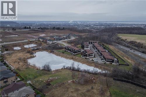 35 Midhurst Heights Unit# 1, Hamilton, ON 