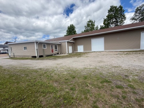 Entrepôt - 1701 Ch. Kipawa, Témiscaming, QC 