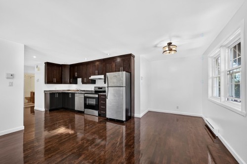 Salle à manger - D-149 Av. Cartier, Pointe-Claire, QC 