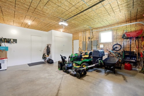 Garage - 26 Rue Stone Haven, Lac-Brome, QC 