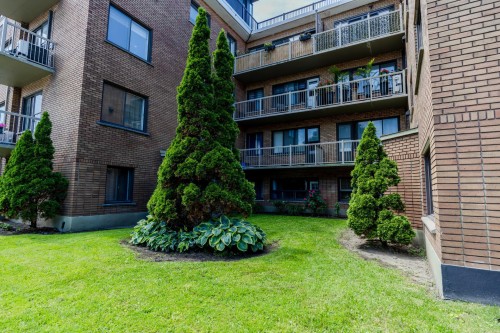 Autre - 203-575 Av. Glengarry, Mont-Royal, QC 