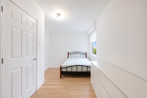 Chambre à coucher - 203-575 Av. Glengarry, Mont-Royal, QC 