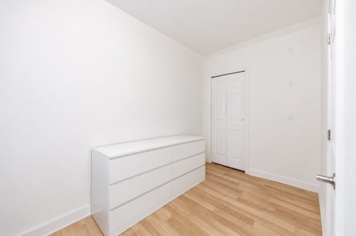Autre - 203-575 Av. Glengarry, Mont-Royal, QC 