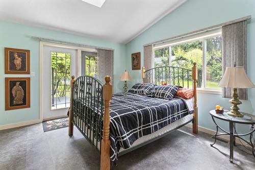11114 3A Highway, Sanca, BC 