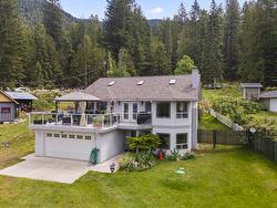 11114 3A Highway  Sanca, BC V0B 1A2