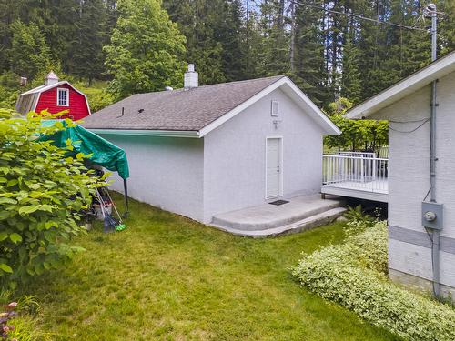 11114 3A Highway, Sanca, BC 