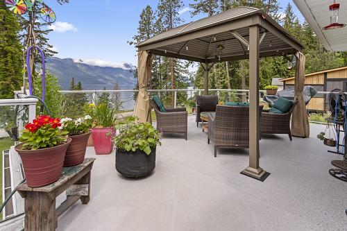 11114 3A Highway, Sanca, BC 