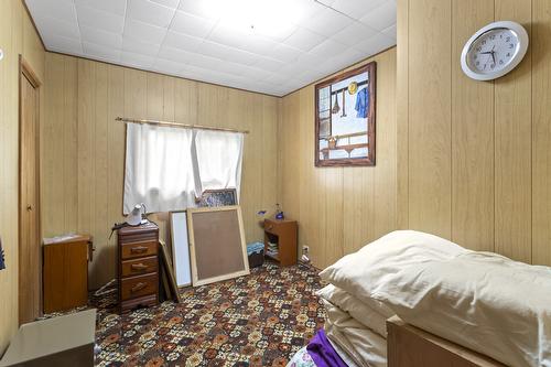 2710 38Th Street, Canyon, BC 