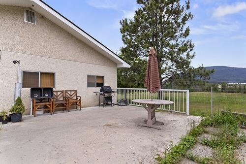 2710 38Th Street, Canyon, BC 