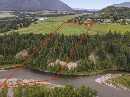 2710 38Th Street, Lister, BC 