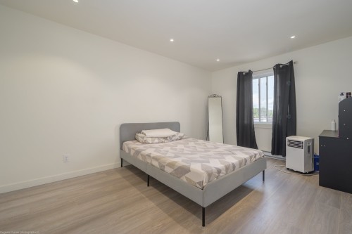 Master Bedroom - 4-7915 Rue De Bordeaux, Montréal (Villeray/Saint-Michel/Parc-Extension), QC 